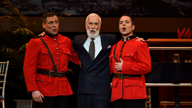 Cosi fan tutte (April 2023) Photo by Robert Tinker.Photos by Robert Tinker.